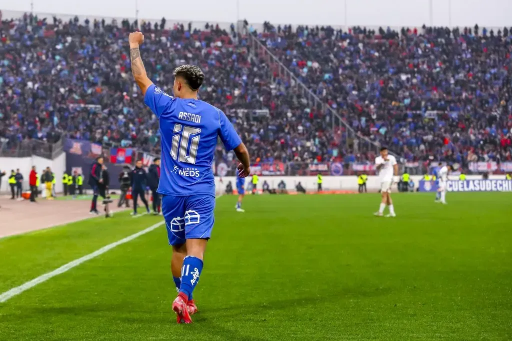 Lucas Assadi marca el despertar con U de Chile. Foto: Pepe Alvujar/Photosport