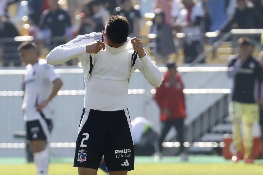 Colo Colo lo pasa mal /Photosport