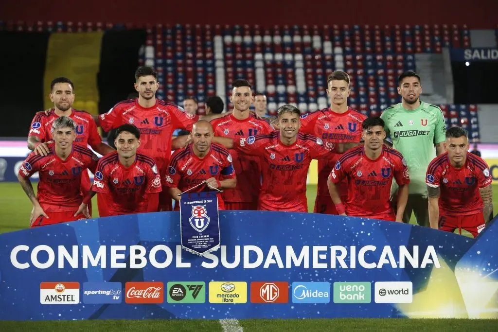 La U choca con Independiente luego de meterse en octavos de final de Copa Sudamericana eliminado a Guaraní. Foto: Photosport.