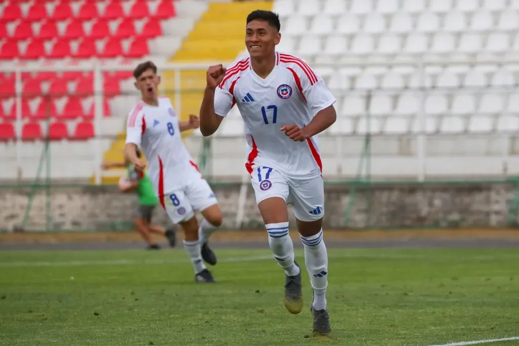 Emiliano Ramos será uno de los delanteros de Chile para el cierre de eliminatorias. Foto: Photosport.