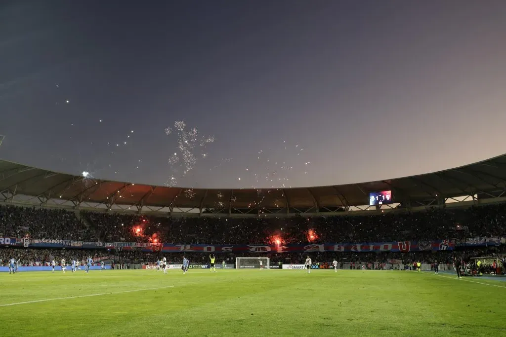 La U podría volver a Concepción, ahora por la Copa Sudamericana. Foto: Eduardo Fortes/Photosport