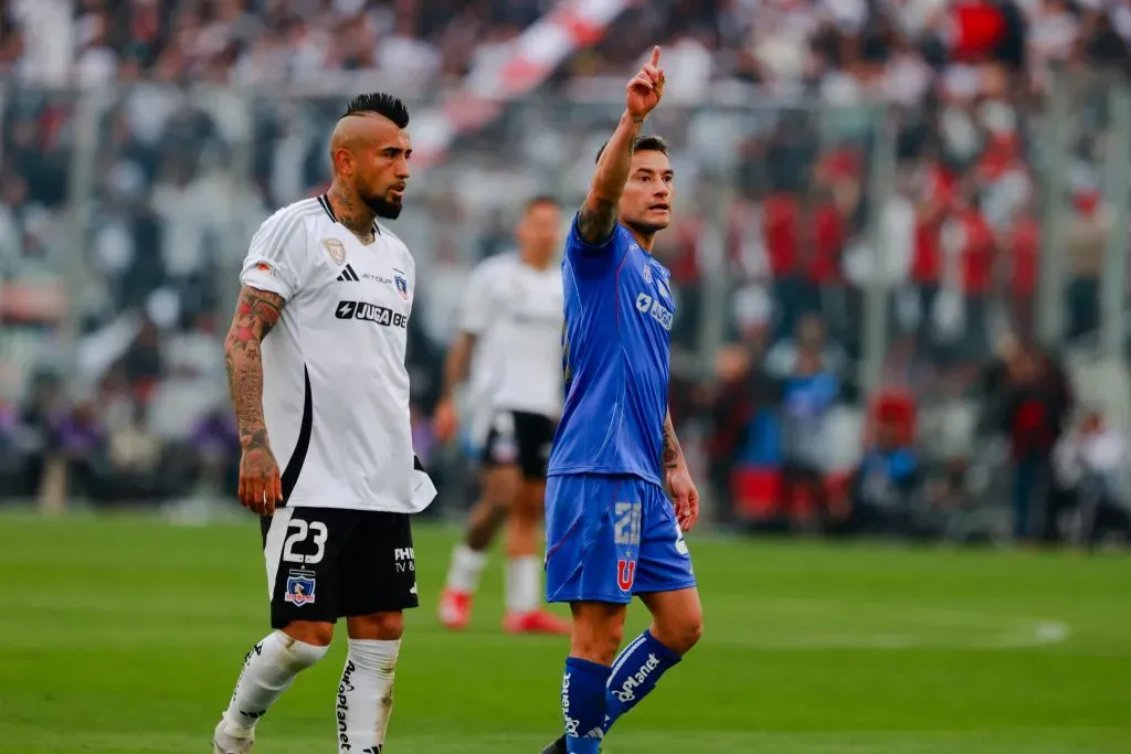 Vidal puede perder la titularidad en Colo Colo con la llegada de Ortiz