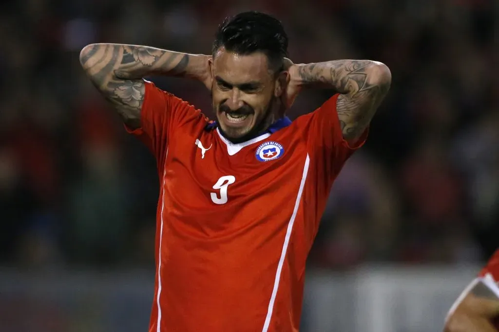 ¿Se le habrá pasado la caña? Pinilla revela el maga carrete que se pegó con Ronaldinho.