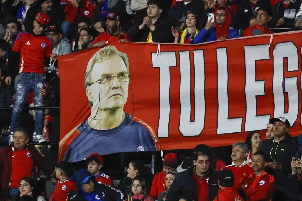 Bielsa pasó por Chile y dejó ilusión: la reacción de Guarello a las declaraciones del Loco.