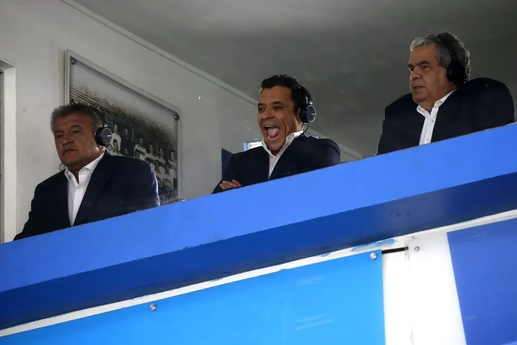 Claudio Borghi ahora trabaja desde fuera de la cancha | Photosport