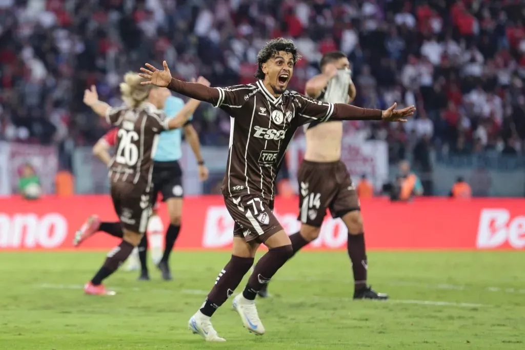Ronaldo Martínez, goleador del torneo argentino