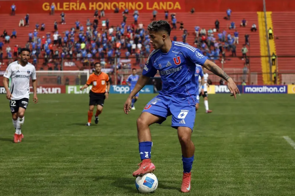 Lucas Assadi sabe el rol de protagonista que tiene en la U. FOTO: Andrés Pina/Photosport