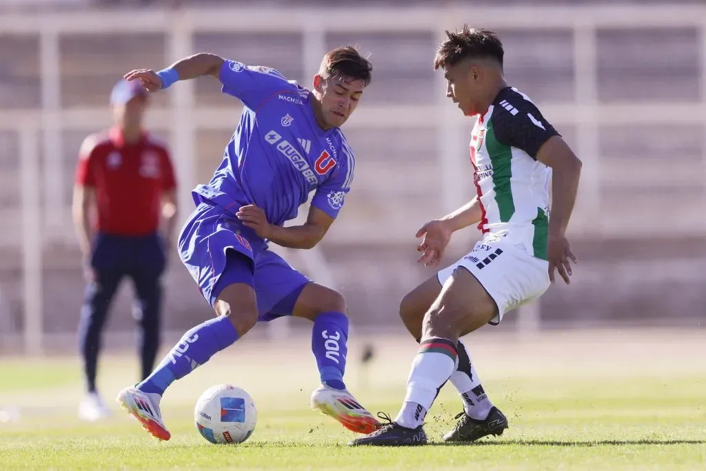 La U quiere volver al triunfo en el torneo ante Palestino. Foto: Felipe Zanca/Photosport