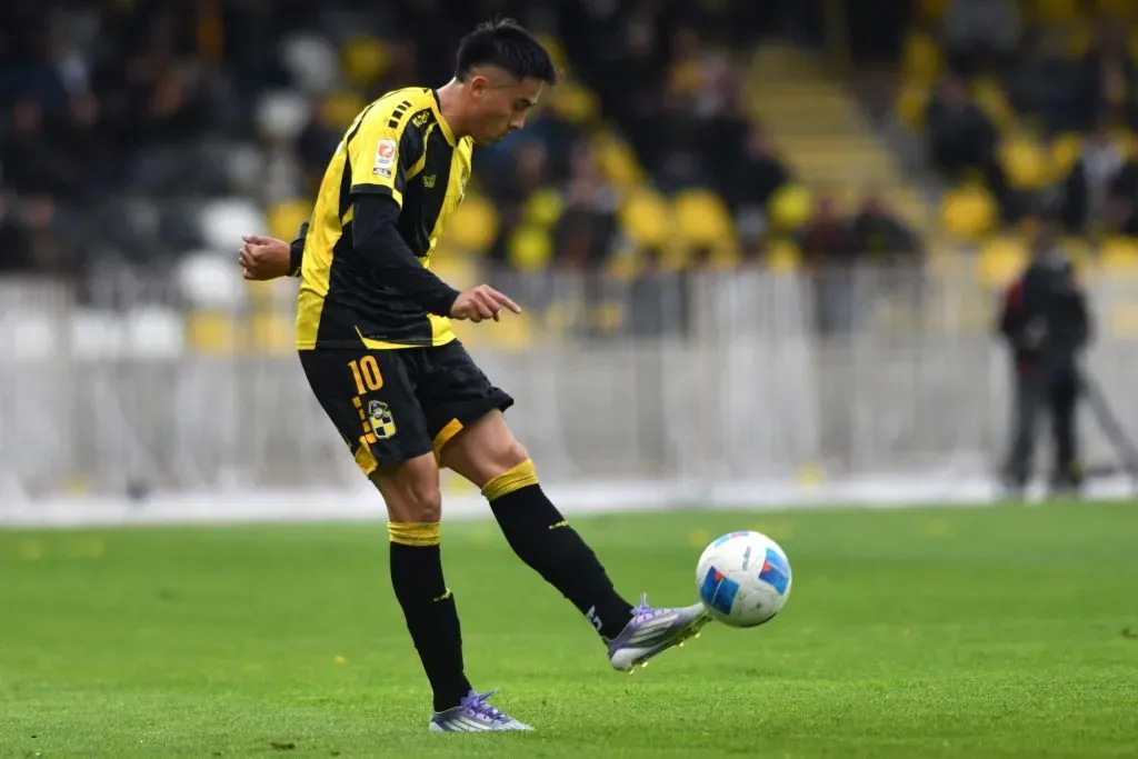Revelan que el jugador querría seguir en Chile.