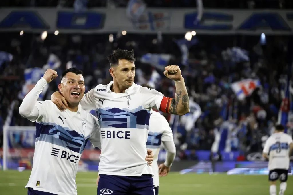Medel y Zampedri extenderían su vínculo con la UC hasta el 2027/Photosport