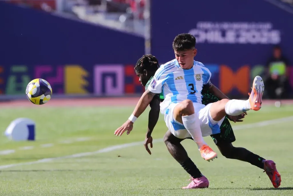 Julio Soler en el duelo ante Nigeria /Photosport