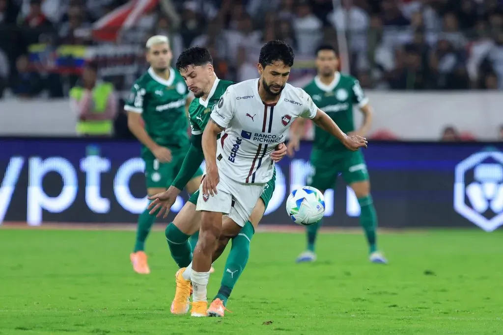 Liga goleó a Palmeiras en Copa Libertadores (Getty)