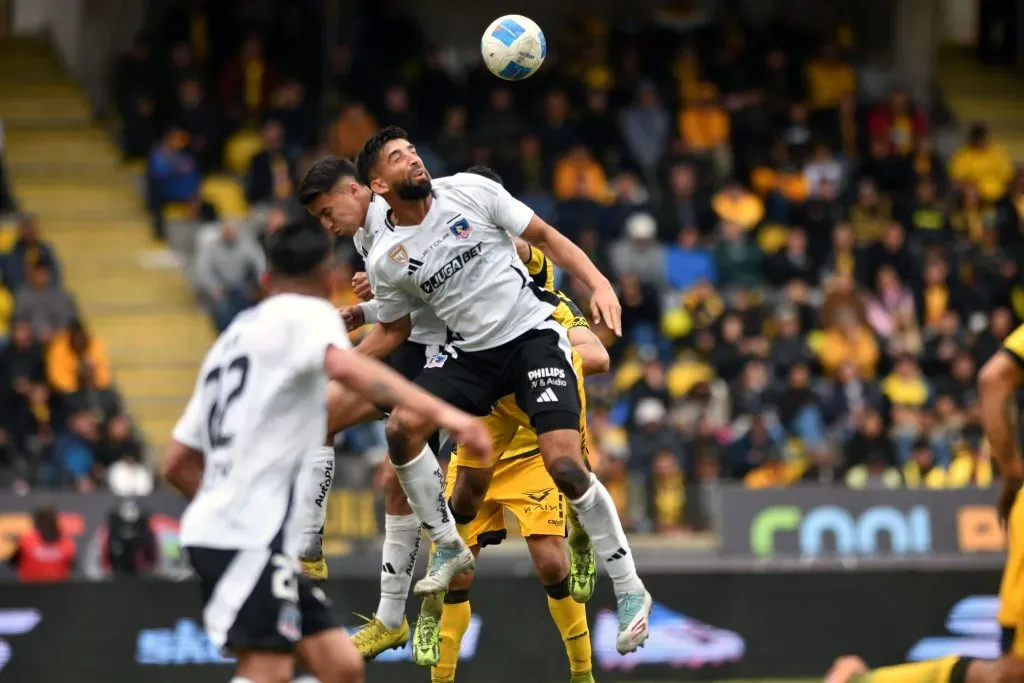 Emiliano Amor aseguró que el cuerpo técnico de Colo Colo tiene planificado el trabajo, lo que permite descansar más de un día. Foto: Photosport.
