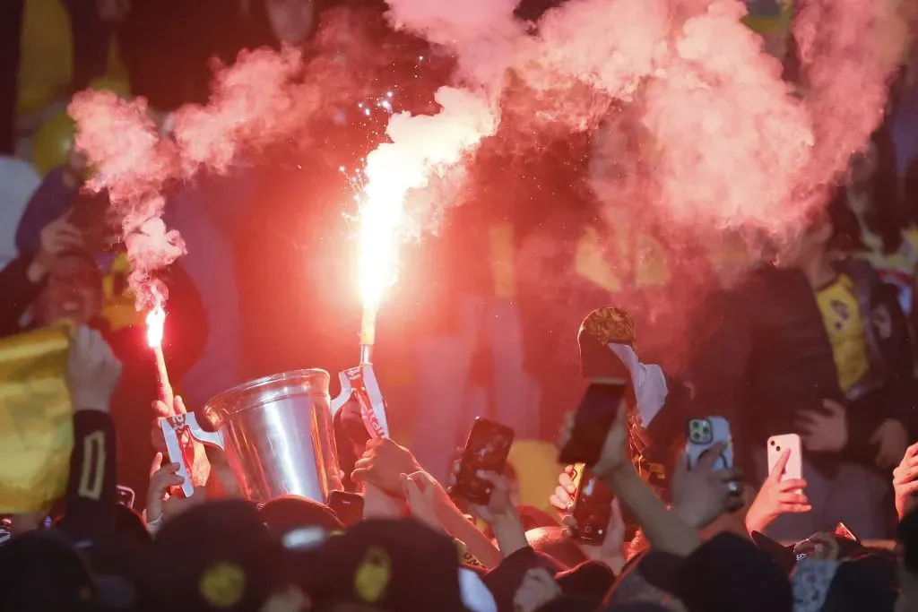 Coquimbo apenas pudo dar la vuelta olímpica | Photosport