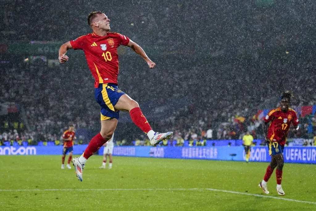 Dani Olmo vestiu a camisola 10 da Espanha na Eurocopa. Foto: Imago