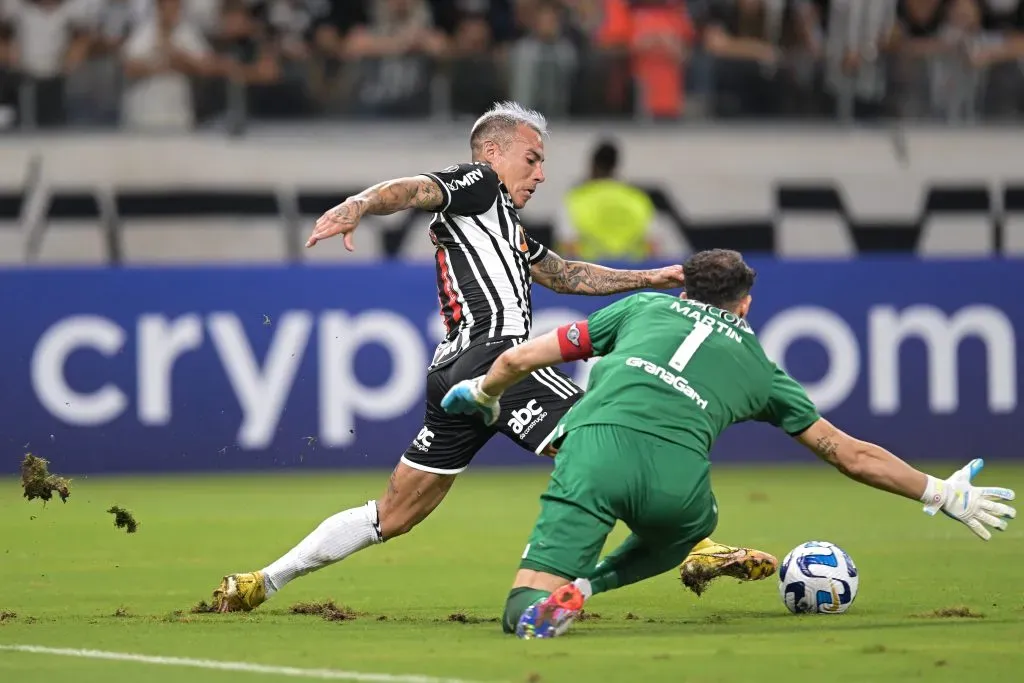 Eduardo Vargas atuando pelo Galo na libertadores (Photo by Pedro Vilela/Getty Images)