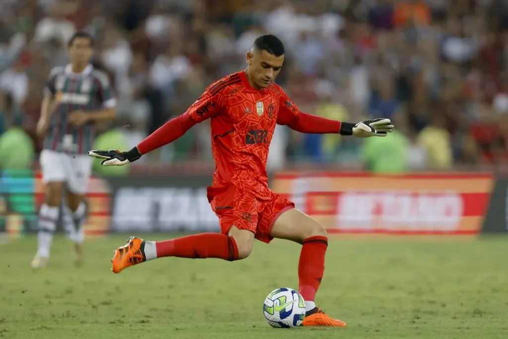 Santos em ação pelo Flamengo. (Photo by Wagner Meier/Getty Images)