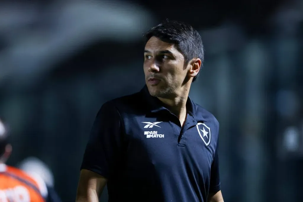 Lucio Flavio pelo Botafogo (Foto: Lucas Figueiredo/Getty Images)