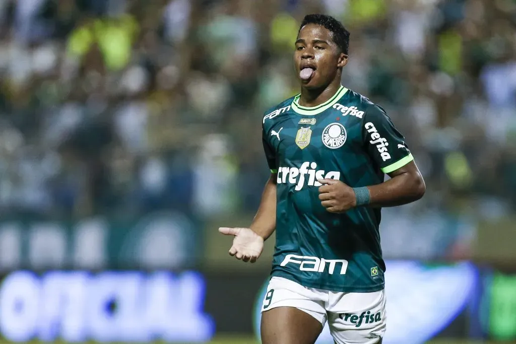 Endrick soma 9 gols no Brasileirão. (Photo by Ricardo Moreira/Getty Images)