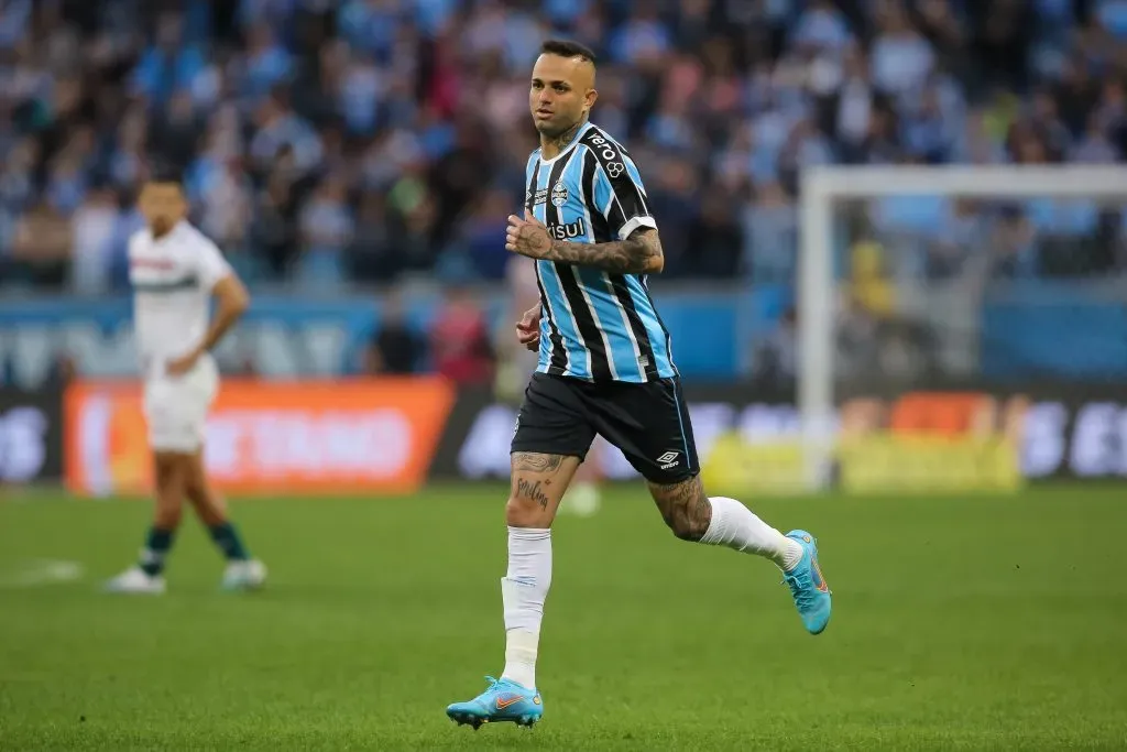 Luan pelo Grêmio em 2023. (Photo by Pedro Tesch/Getty Images)