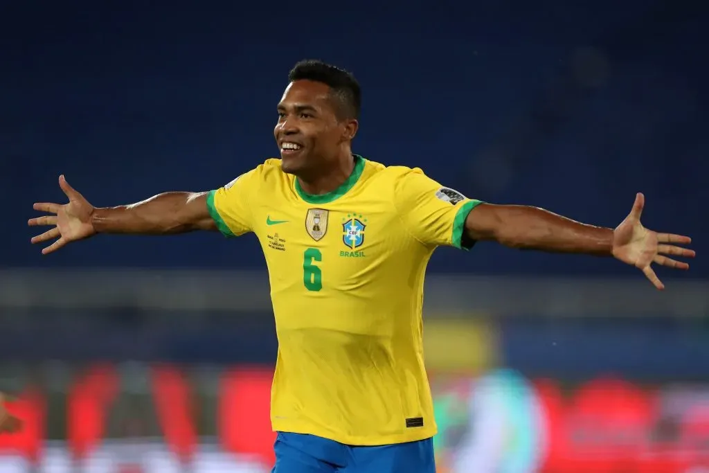 Alex Sandro pela Seleção Brasileira. (Photo by Buda Mendes/Getty Images)