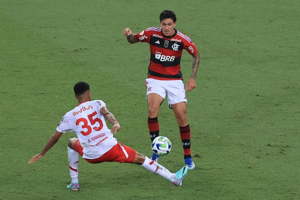 Pedro em ação pelo Flamengo. (Photo by Buda Mendes/Getty Images)