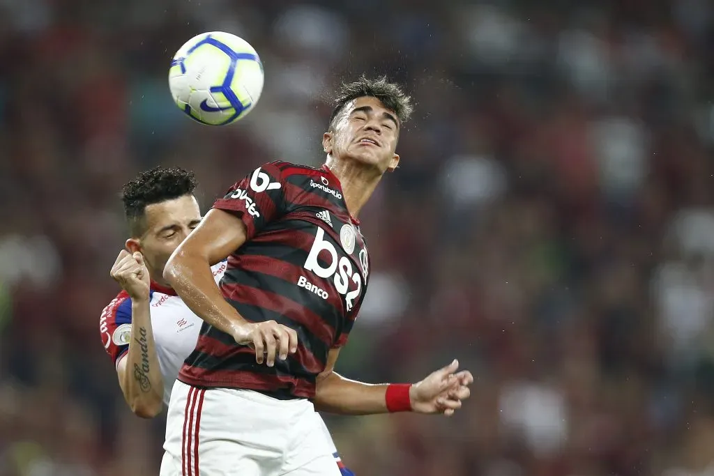 Reinier em ação pelo Flamengo. (Photo by Wagner Meier/Getty Images)