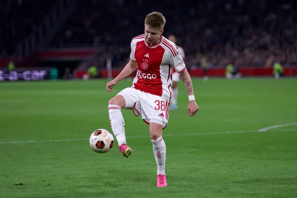 Em jogo movimentado, Olympique de Marselha vence o Ajax pela