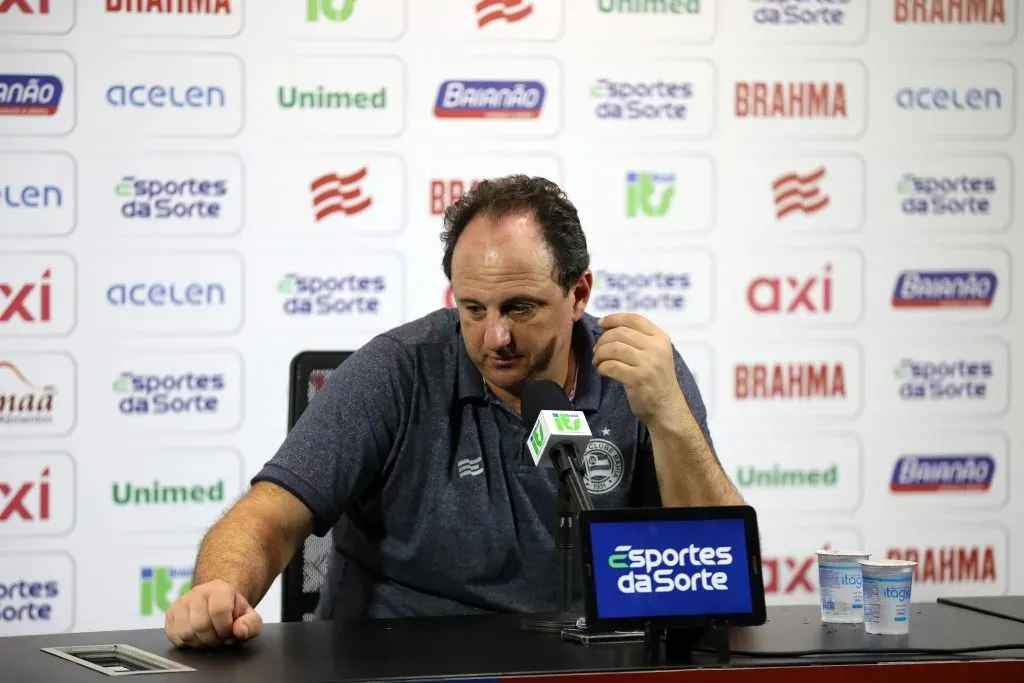 Rogério Ceni, técnico do Bahia em entrevista coletiva após o jogo | Foto: Felipe Oliveira/EC Bahia