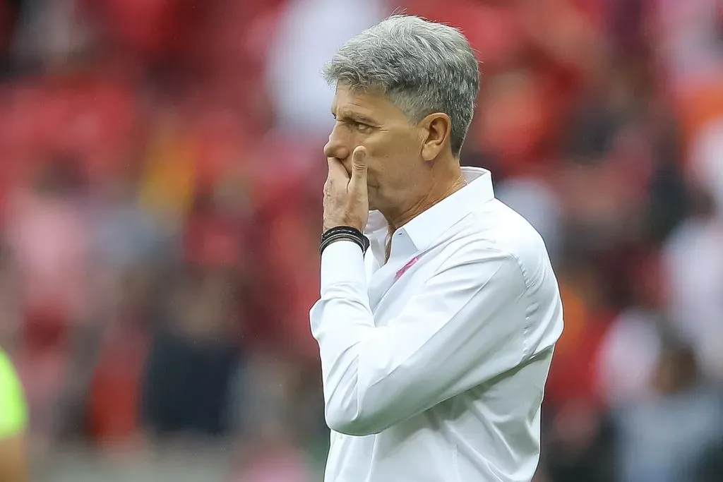 Renato deu sugestão para 2024 no Grêmio (Foto: Pedro H. Tesch/Getty Images)