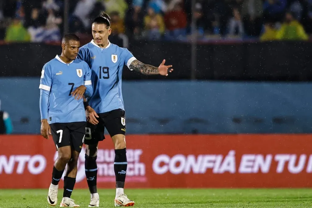 De La Cruz pela Seleção. (Photo by Ernesto Ryan/Getty Images)