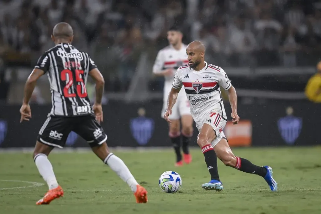 Lucas em ação pelo SP. (Photo by João Guilherme/Getty Images)