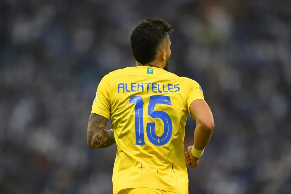 Telles em ação pelo Al Nassr. (Photo by Michael Regan/Getty Images)