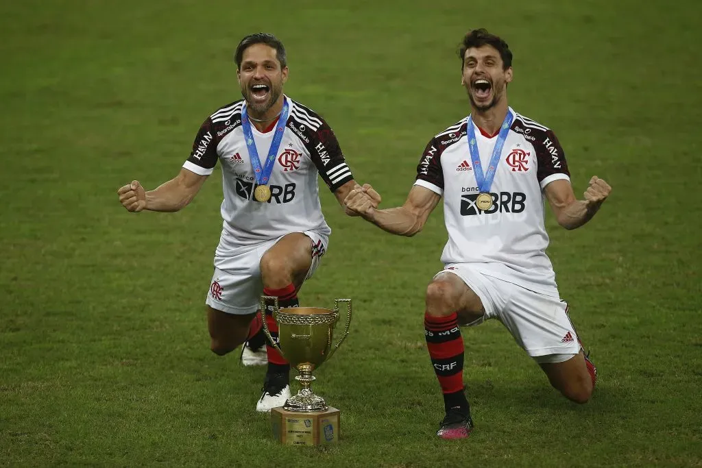 Diego Ribas e Rodrigo Caio  (Photo by Wagner Meier/Getty Images)