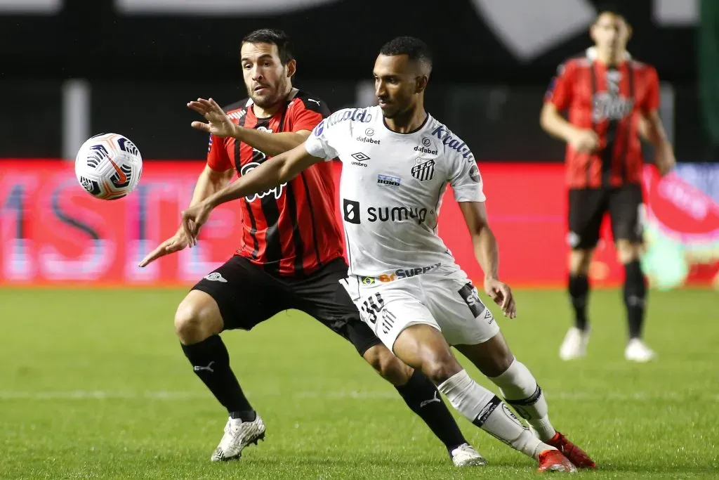 Lucas Braga (Photo by Miguel Schincariol/Getty Images)