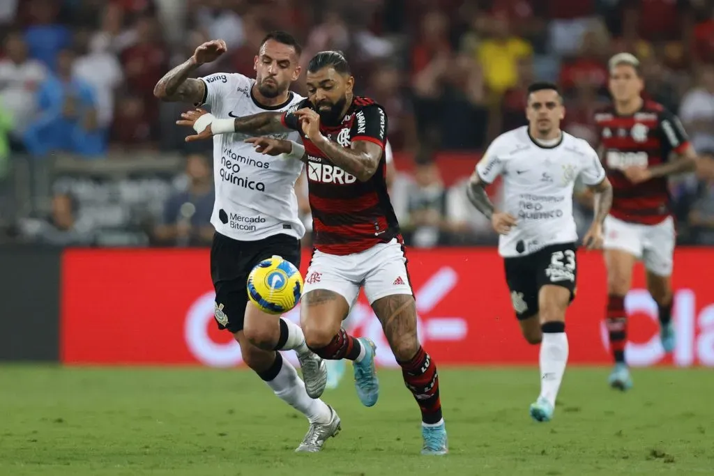 Gabigol em ação contra o Corinthians. (Photo by Buda Mendes/Getty Images)