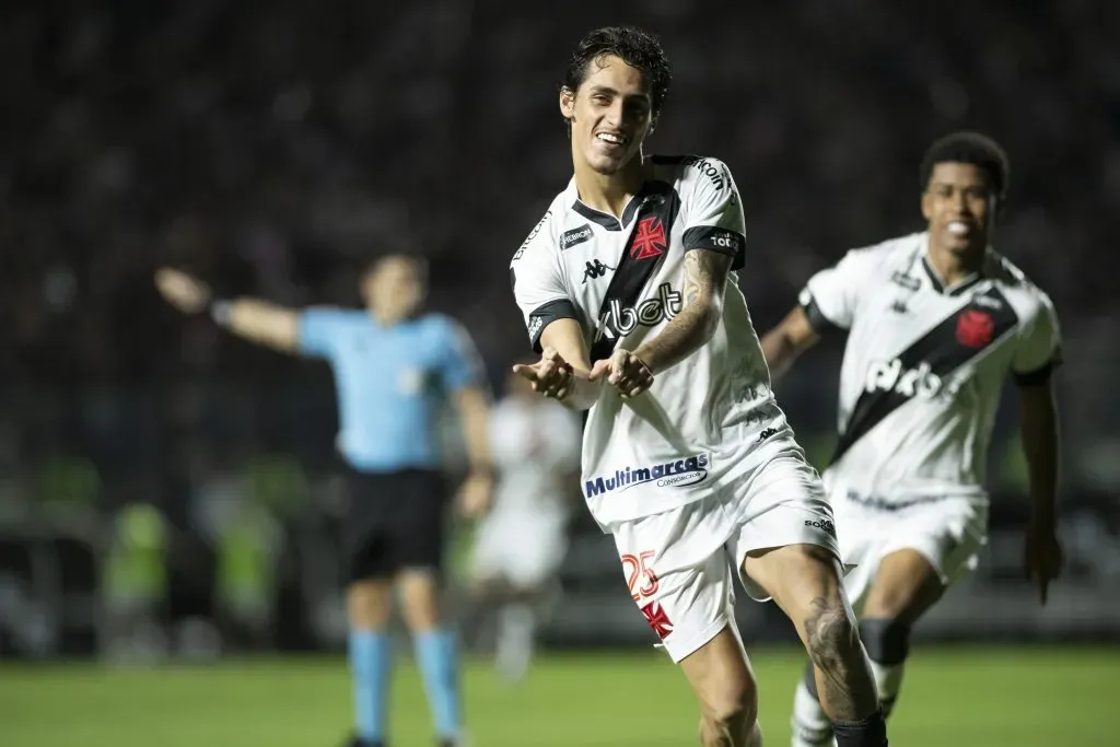 Marlon Gomes comemora gol pelo Vasco em 2022. Foto: Jorge Rodrigues/AGIF