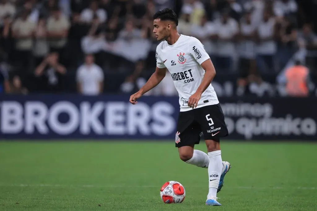 Fausto Vera em ação pelo Corinthians. Foto: Ettore Chiereguini/AGIF