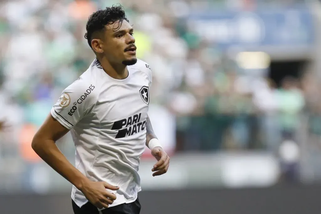 Atacante no duelo diante do Palmeiras (Photo by Ricardo Moreira/Getty Images)