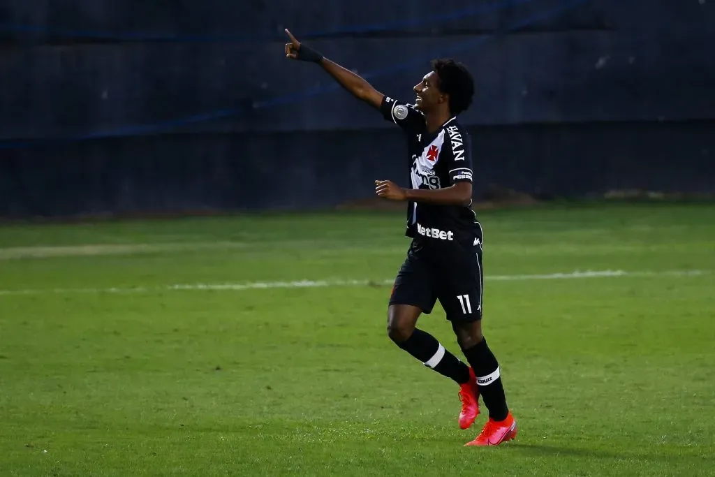 Talles Magno ficou pouco menos de 2 anos no Vasco. Foto: Bruna Prado/Getty Images