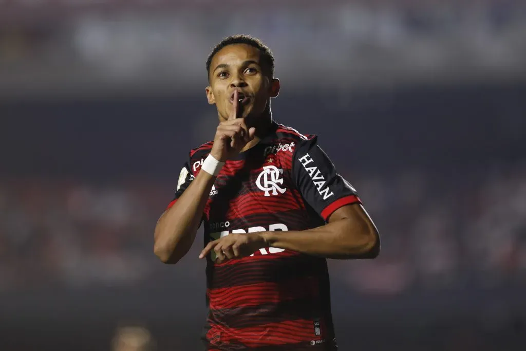 Atacante nos tempos de Flamengo (Photo by Ricardo Moreira/Getty Images)