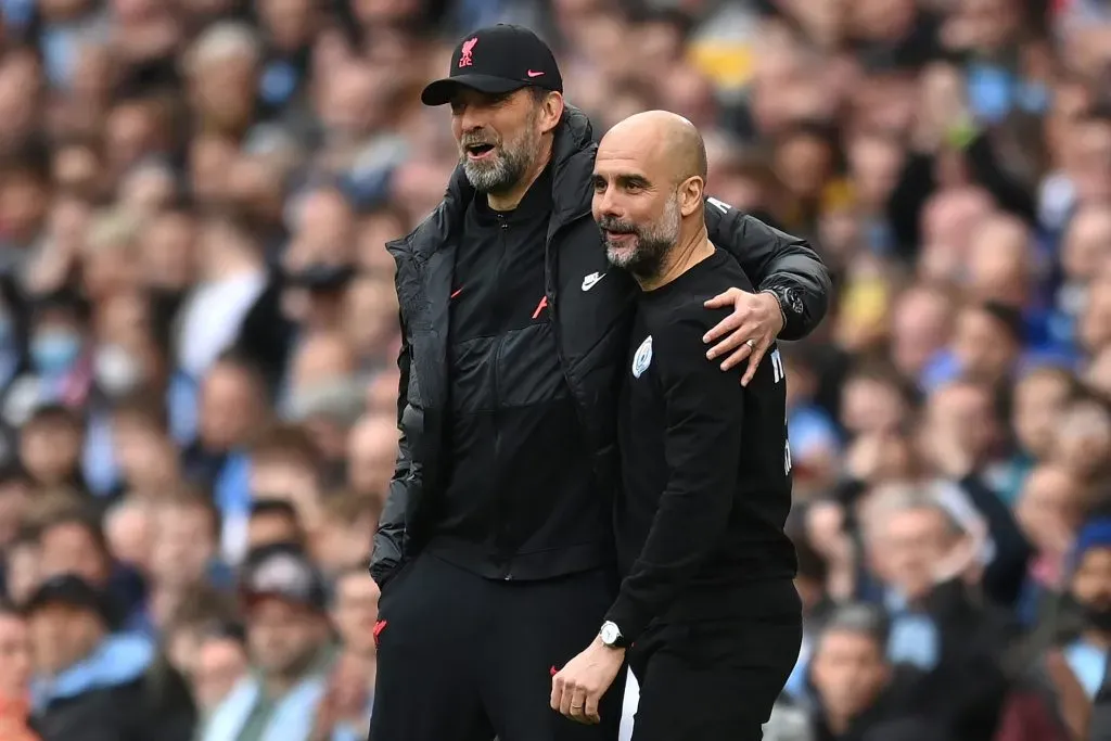 Klopp lado a lado com Pep Guardiola. Foto: Michael Regan/Getty Images