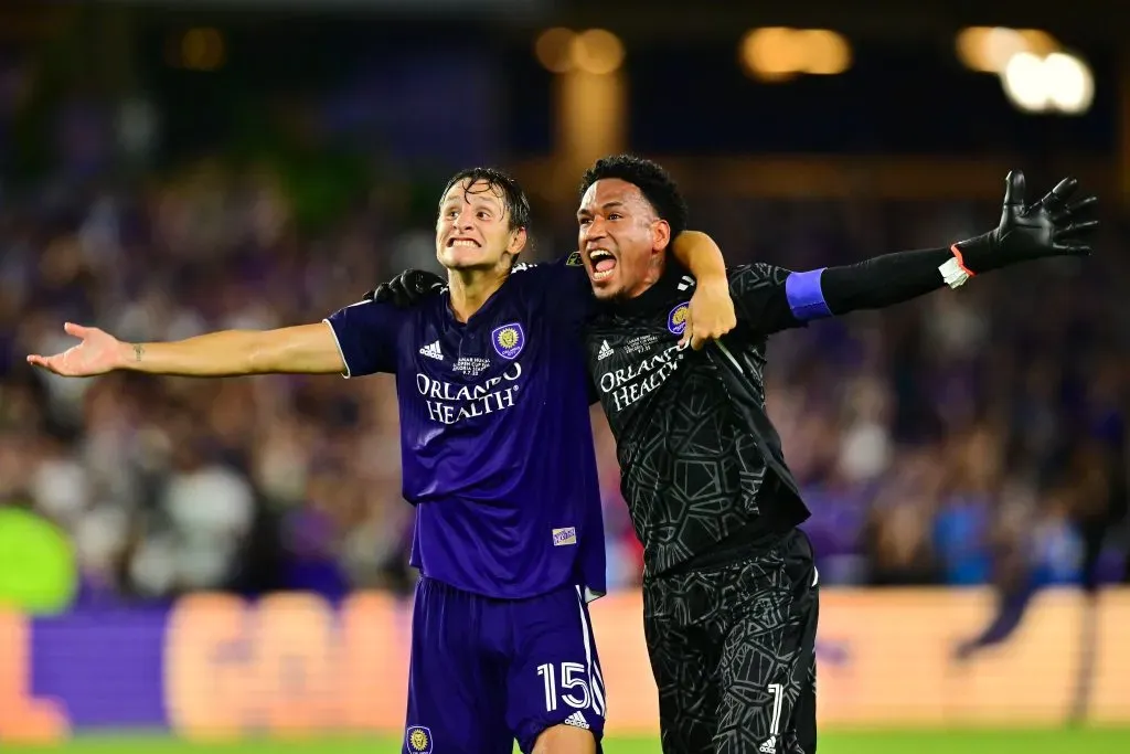 Rodrigo Schlegel, camisa 15 do Orlando City. (Photo by Julio Aguilar/Getty Images)