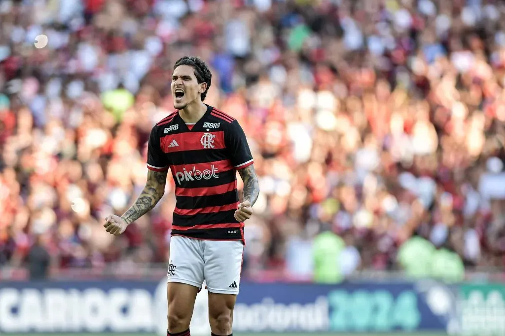 Pedro respondeu críticas no Flamengo (Foto: Thiago Ribeiro/AGIF)