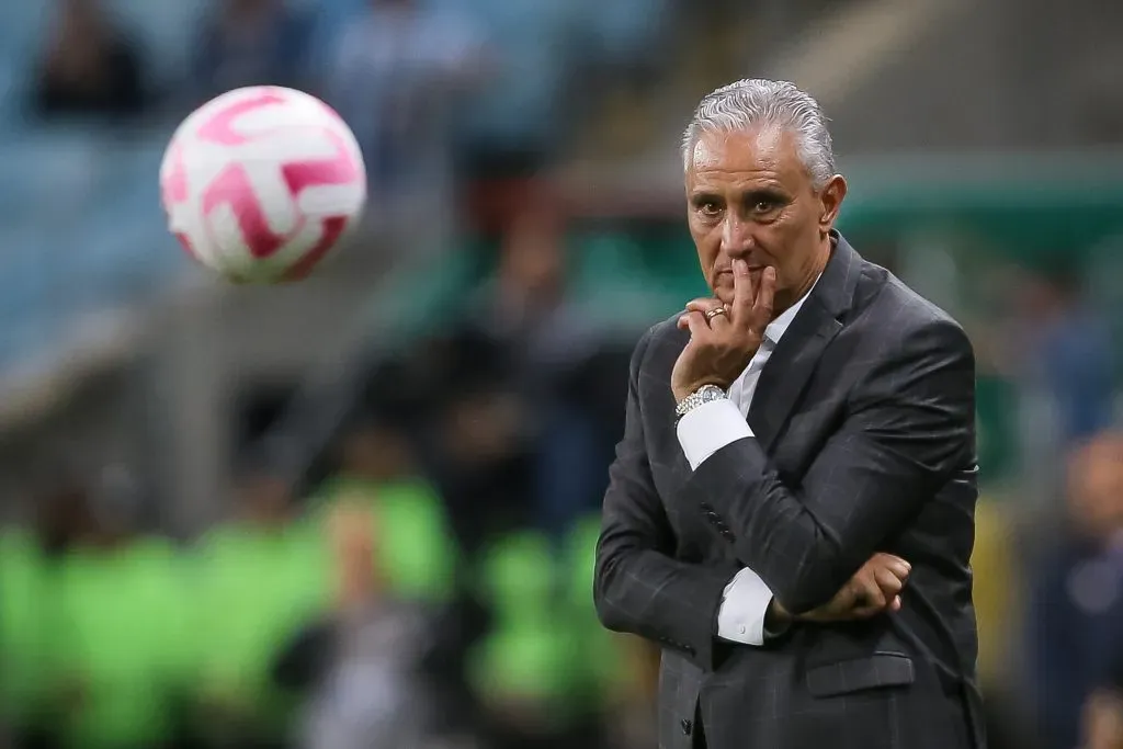 Tite intercala entre Pedro e Gabigol no Flamengo. Foto: Pedro H. Tesch/Getty Images