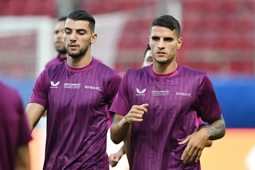 Argentino é oferecido ao Mengão. (Photo by Claudio Villa/Getty Images)