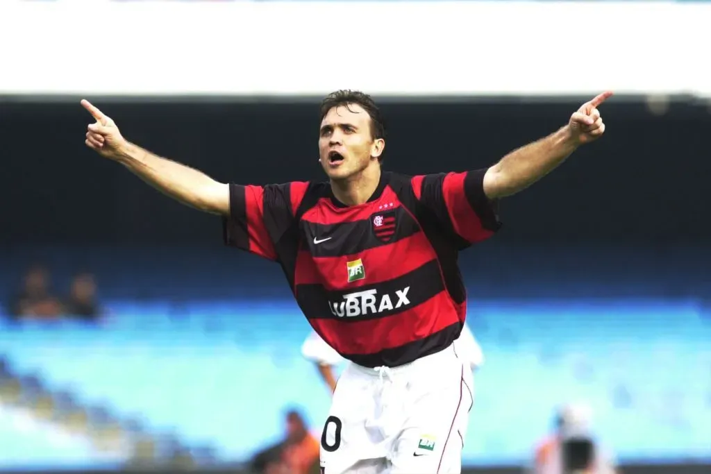 Petkovic nos tempos de Flamengo. Mandatory Credit: Allsport UK/ALLSPORT