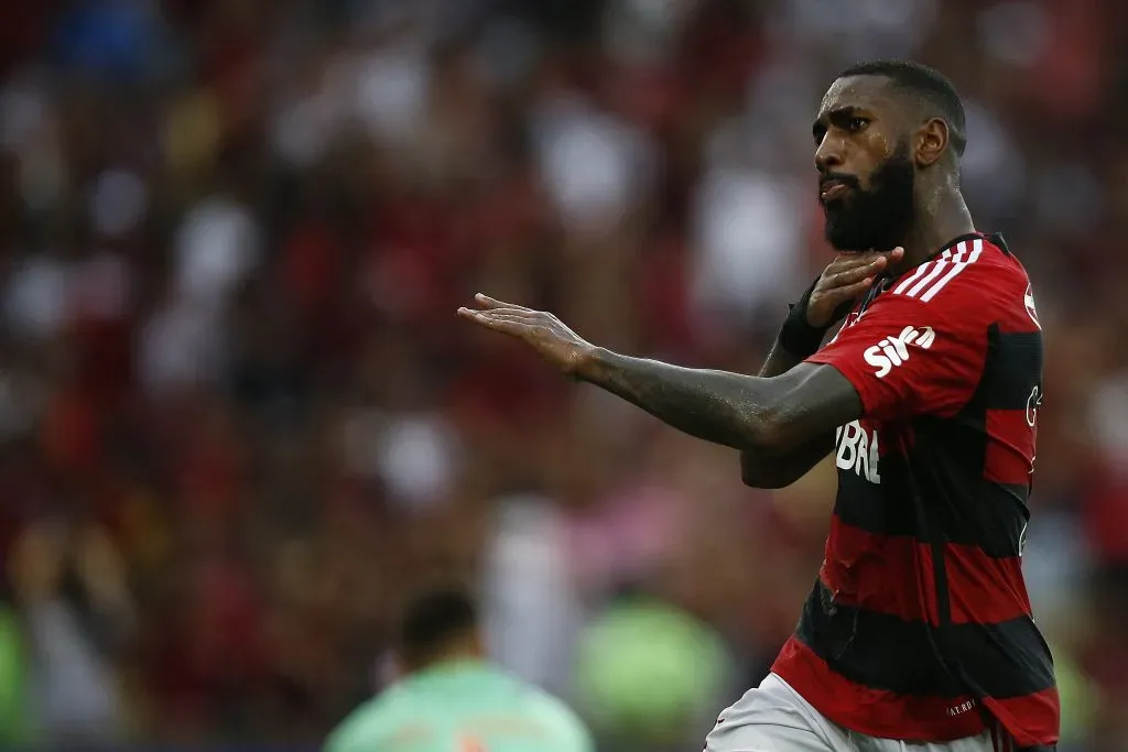 Gerson em ação pelo Flamengo (Photo by Wagner Meier/Getty Images)