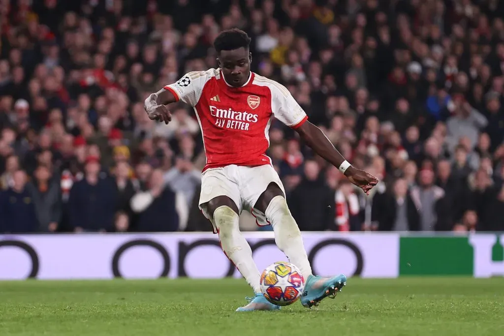 Saka retorna ao Arsenal. Foto: Julian Finney/Getty Images