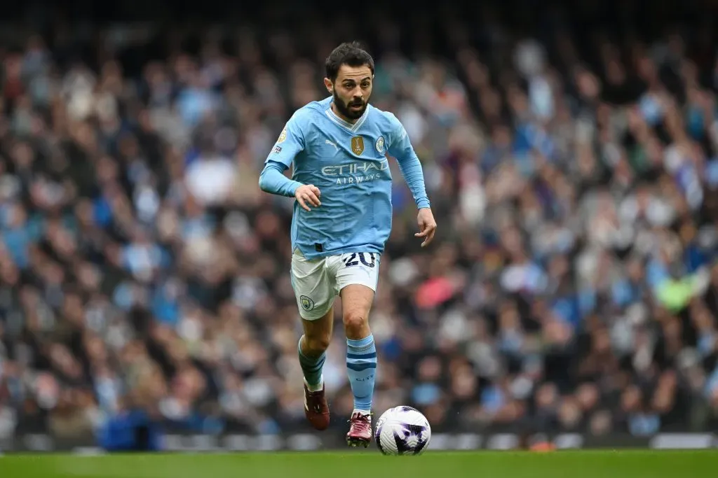 Bernardo em ação pelo City. (Photo by Michael Regan/Getty Images)